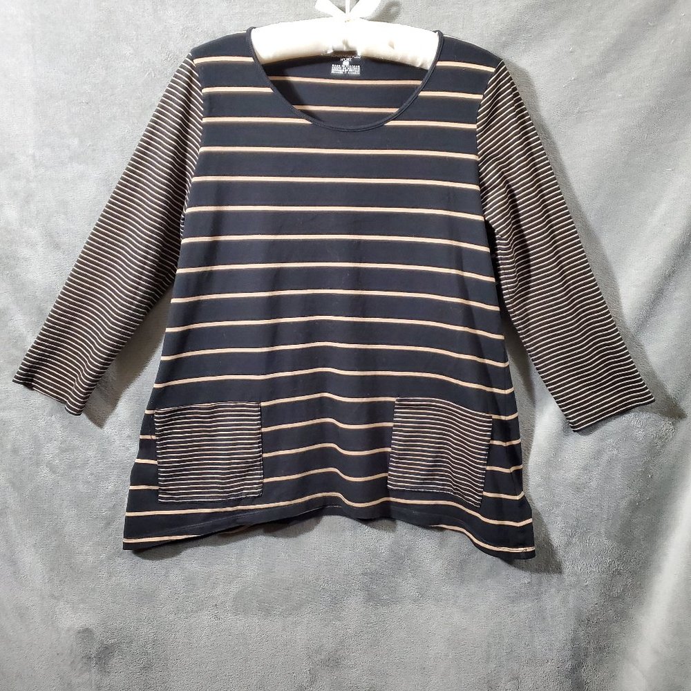 Jones New York Sport Top 3/4 Sleeves Asymmetrical Hem Black w/Tan Stripe…